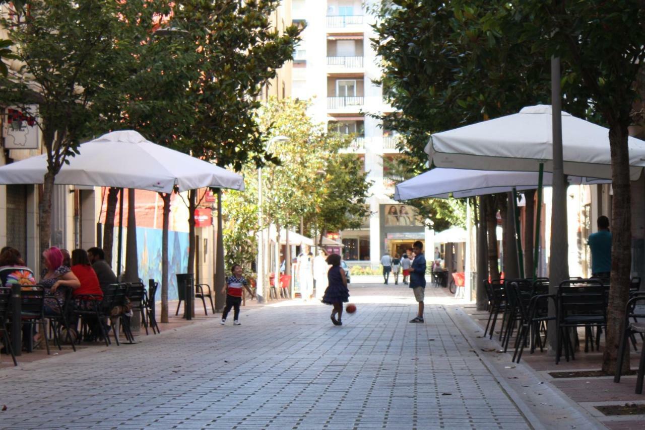 Lardviura Lägenhet Logroño Exteriör bild